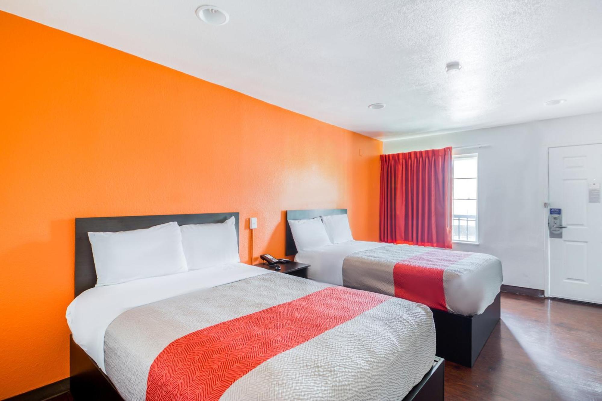 Oyo Hotel Baton Rouge East I-12 Louisiana ภายนอก รูปภาพ