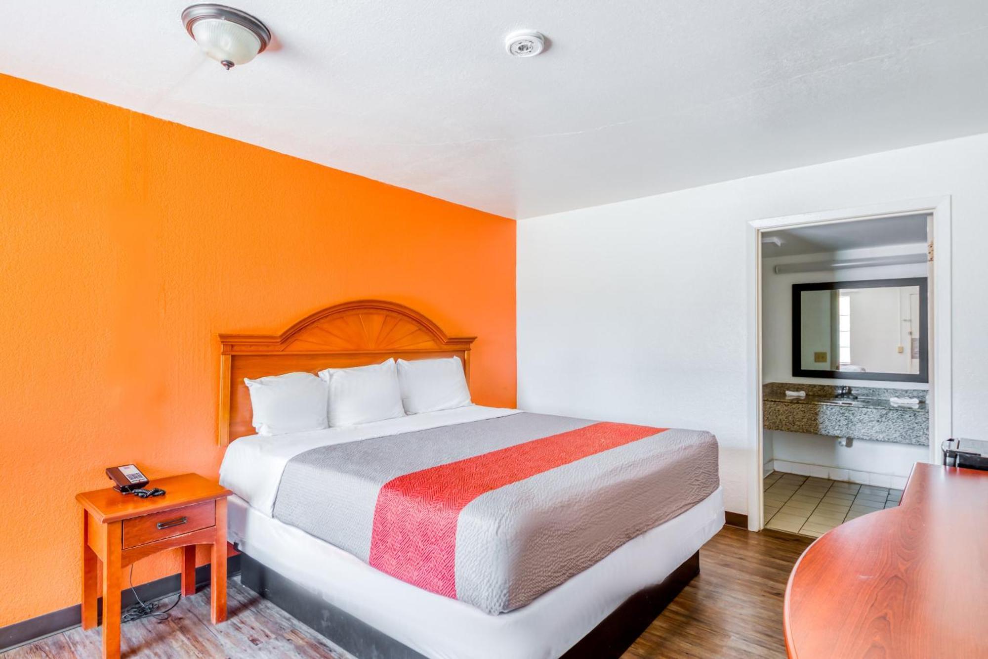 Oyo Hotel Baton Rouge East I-12 Louisiana ภายนอก รูปภาพ